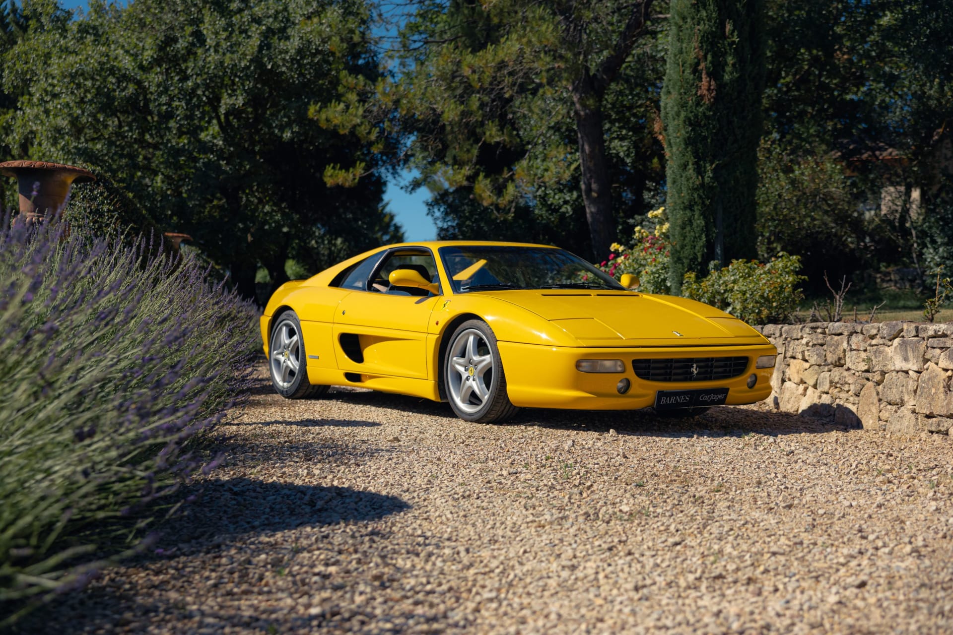 Ferrari F355
