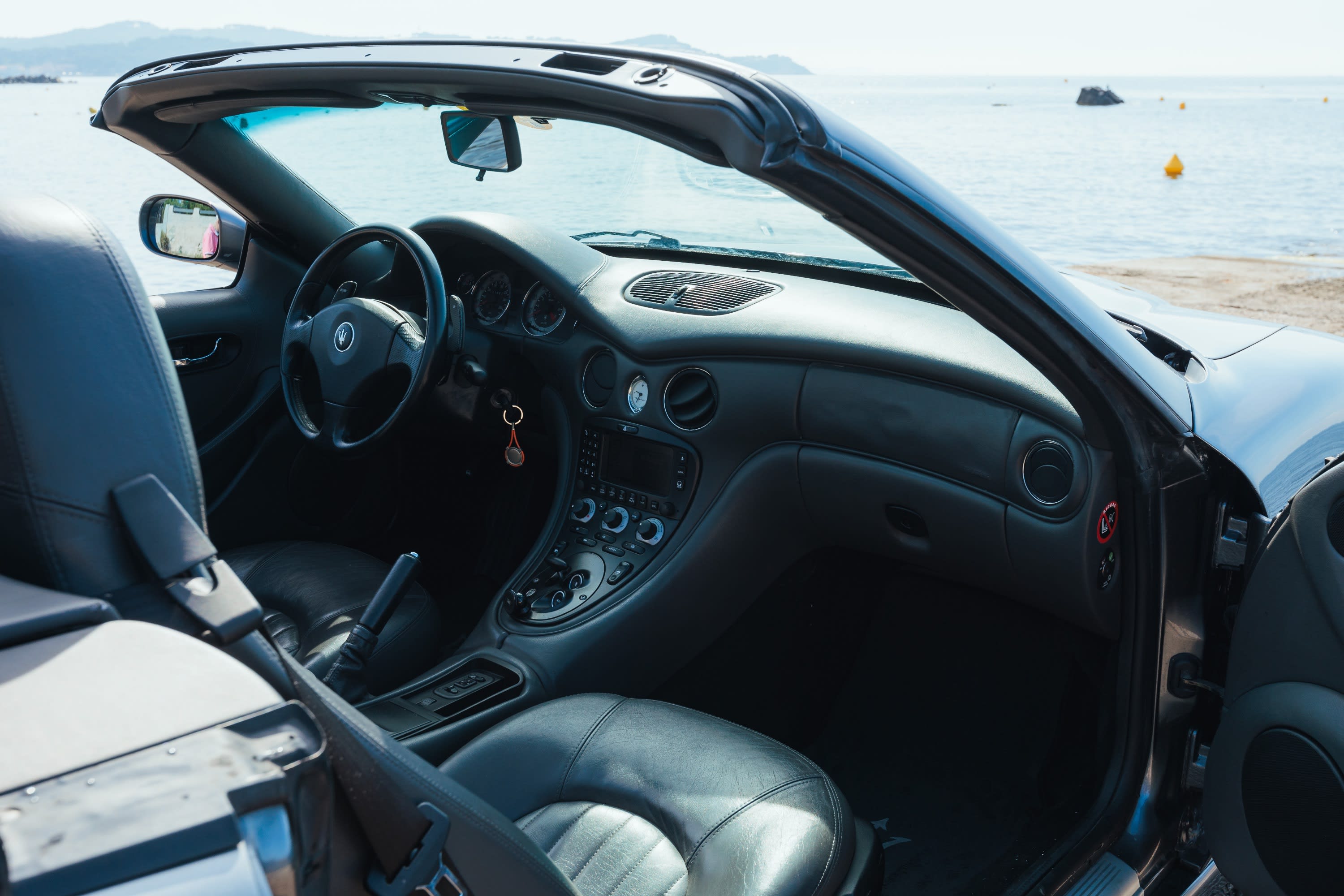 MASERATI 4200 Spyder 2002 used interior (1)