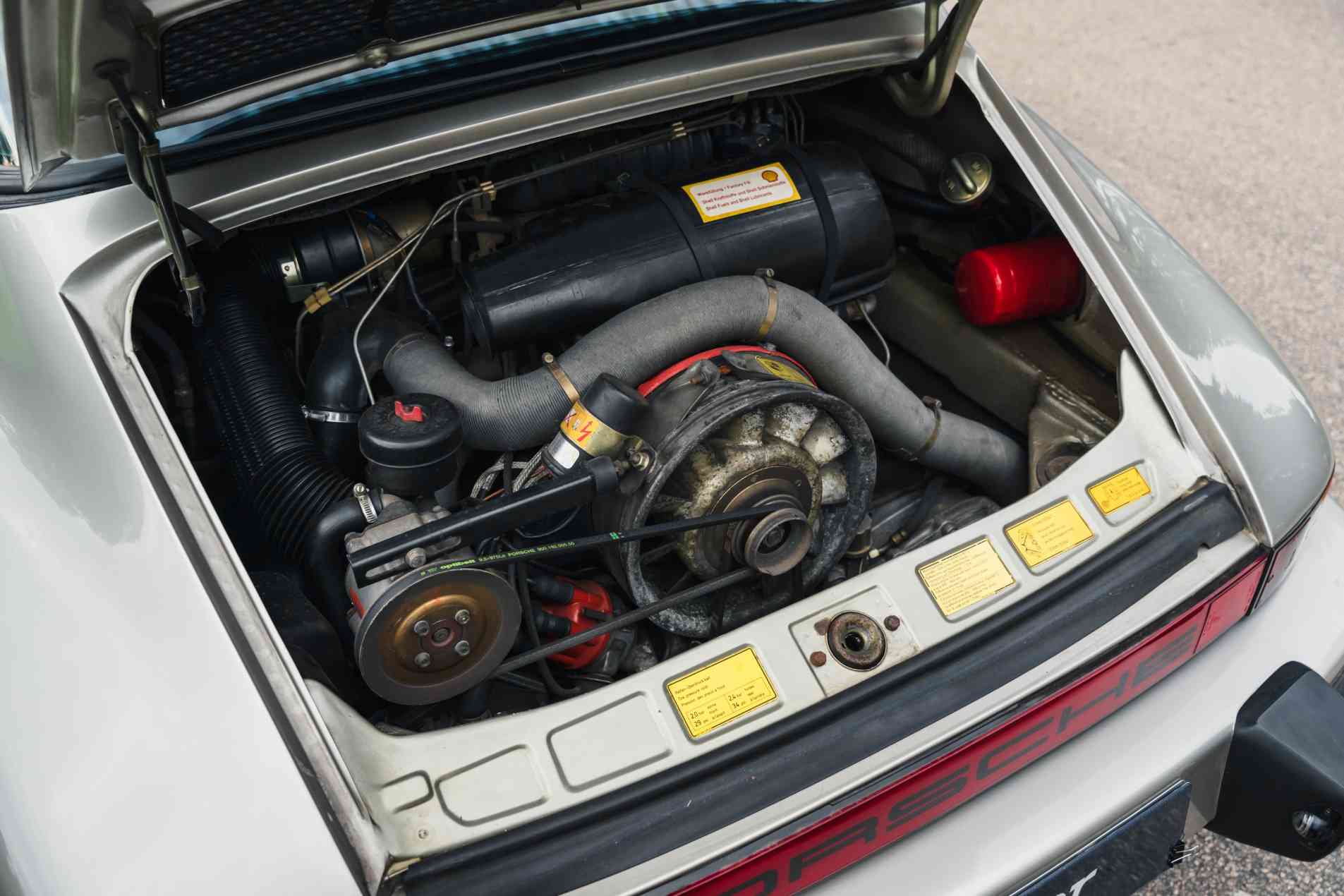 PORSCHE 911 3.0 sc Targa 1981