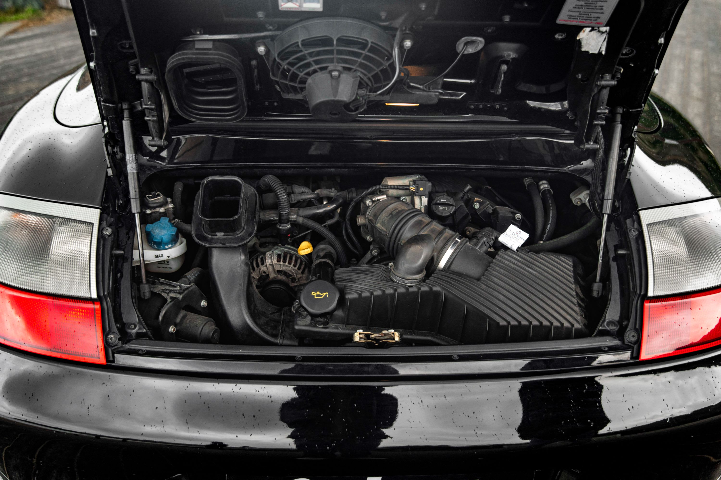 PORSCHE 911 996.2 Carrera 4s 2004 occasion mécanique (1)