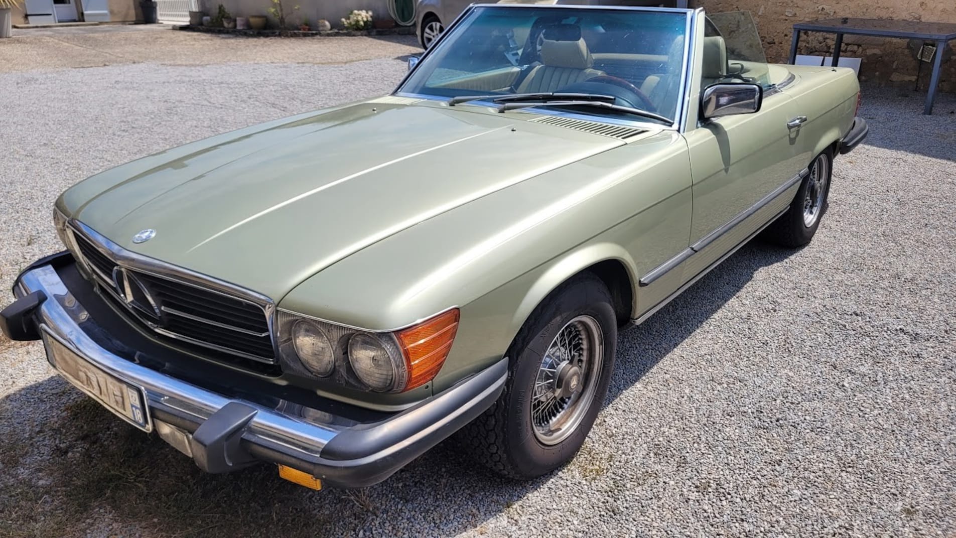 MERCEDES-BENZ 380 sl r107 1984