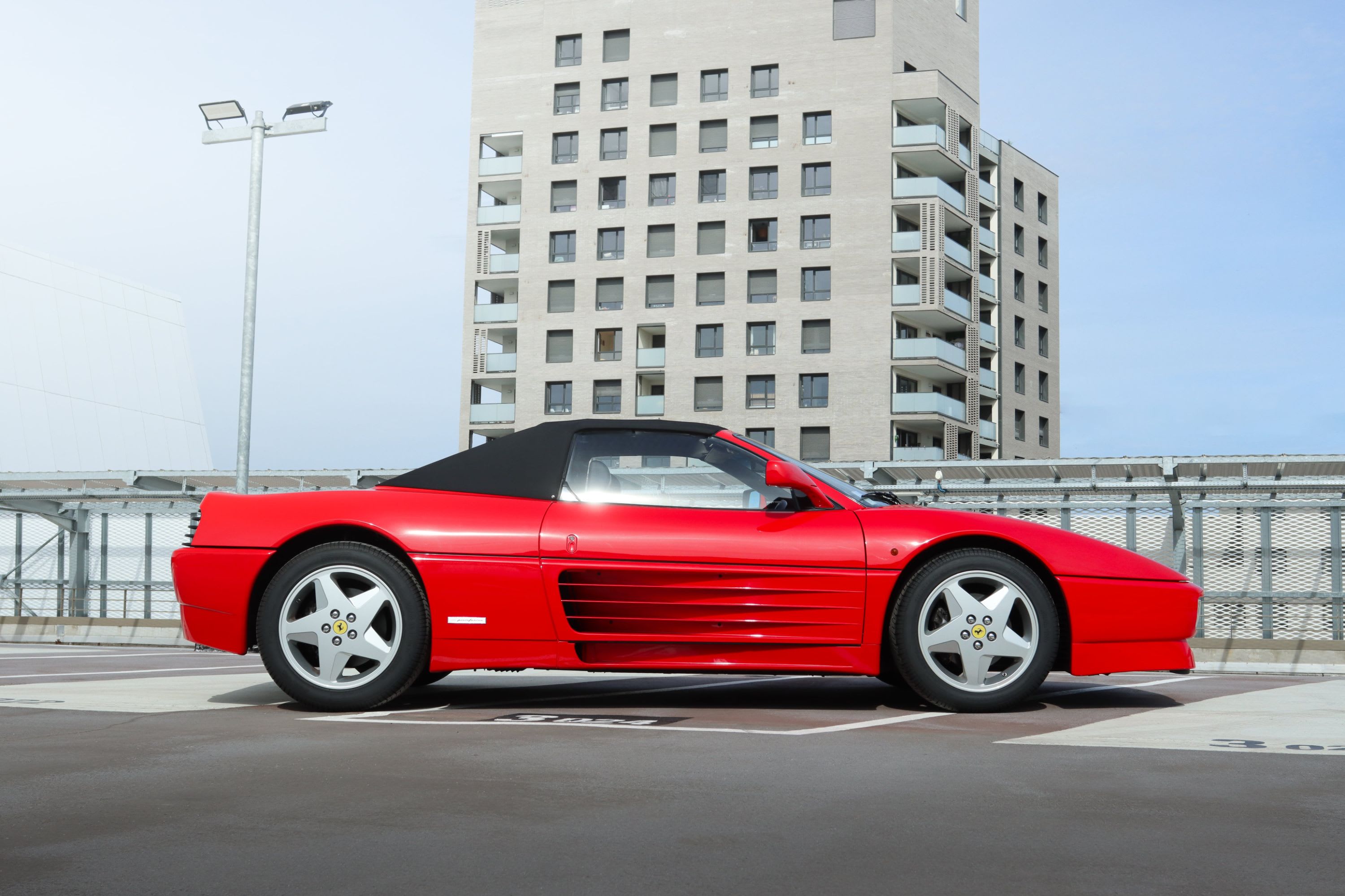 FERRARI 348 Spider 1995 occasion vidéo (1)