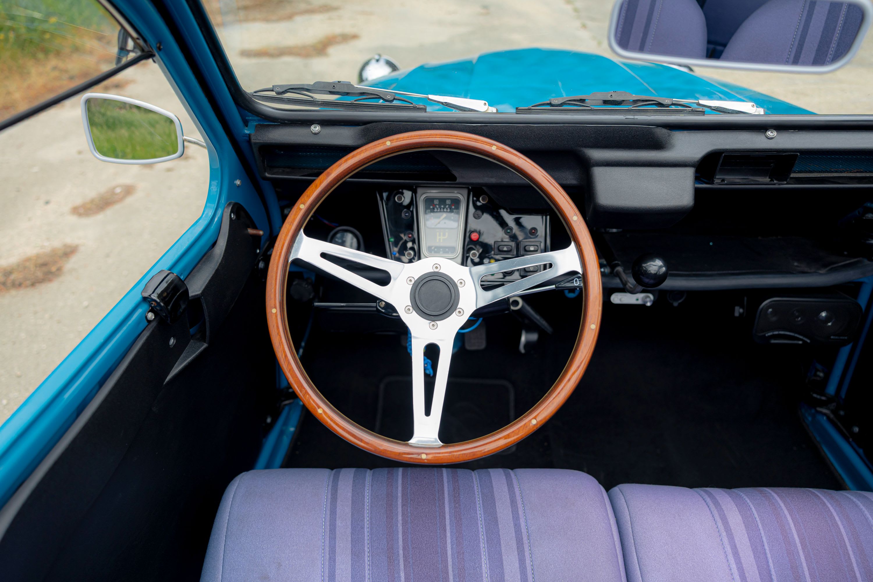 CITROEN 2 Cv 6   1984 occasion intérieur (1)