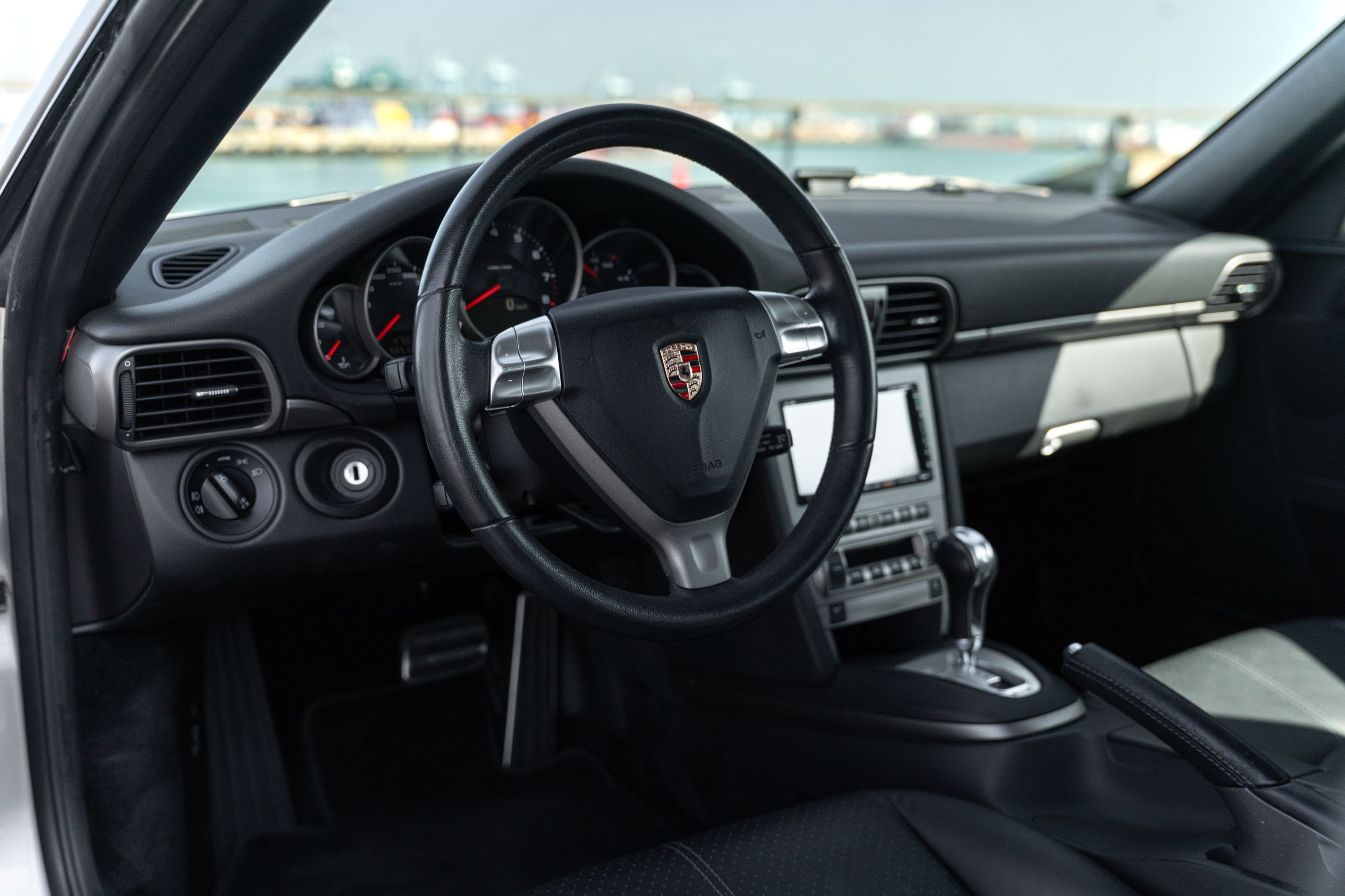 PORSCHE 911 997.1 Carrera 2005 occasion intérieur (1)