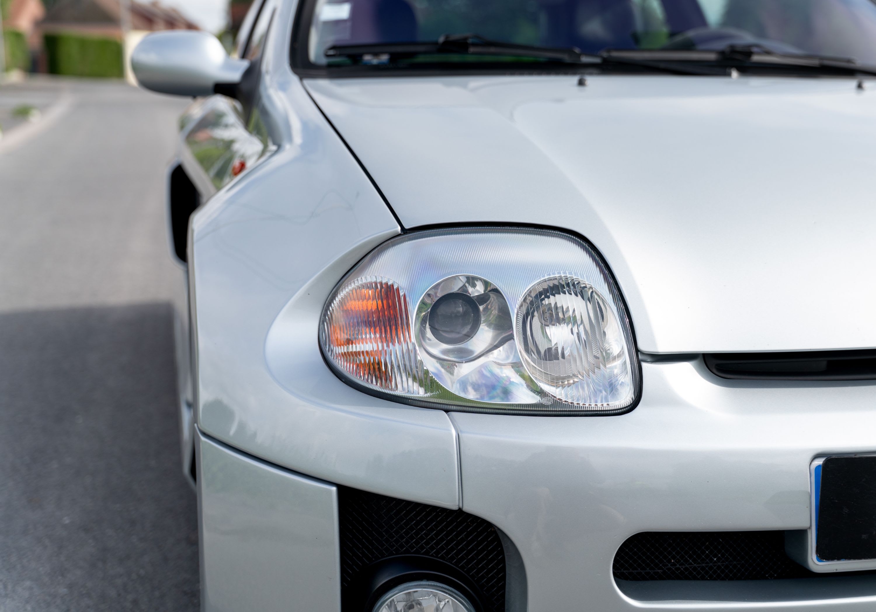 Renault Clio V6