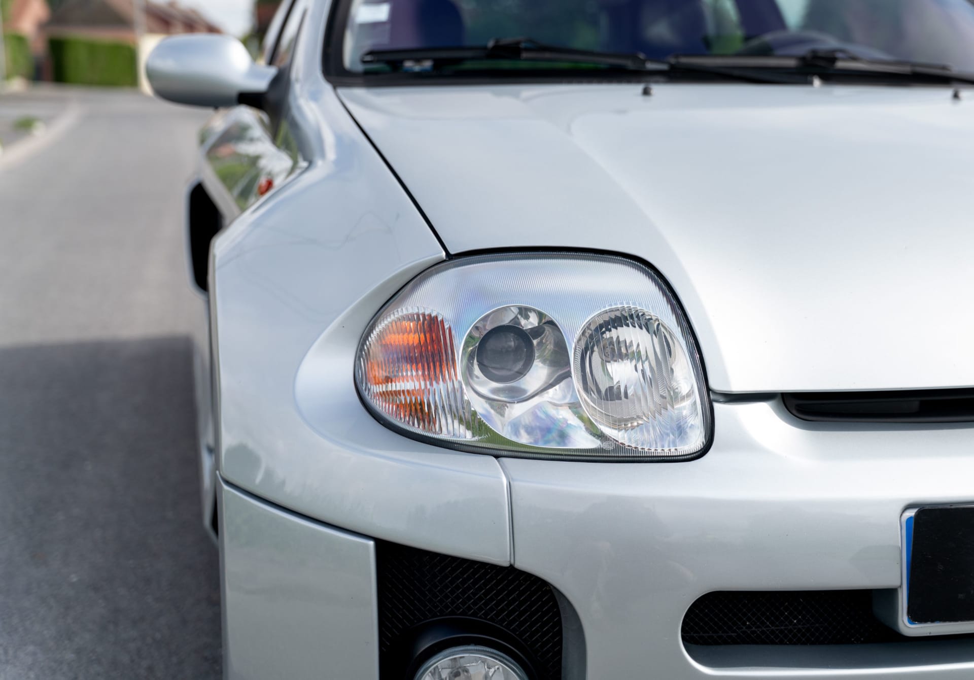 Renault Clio V6