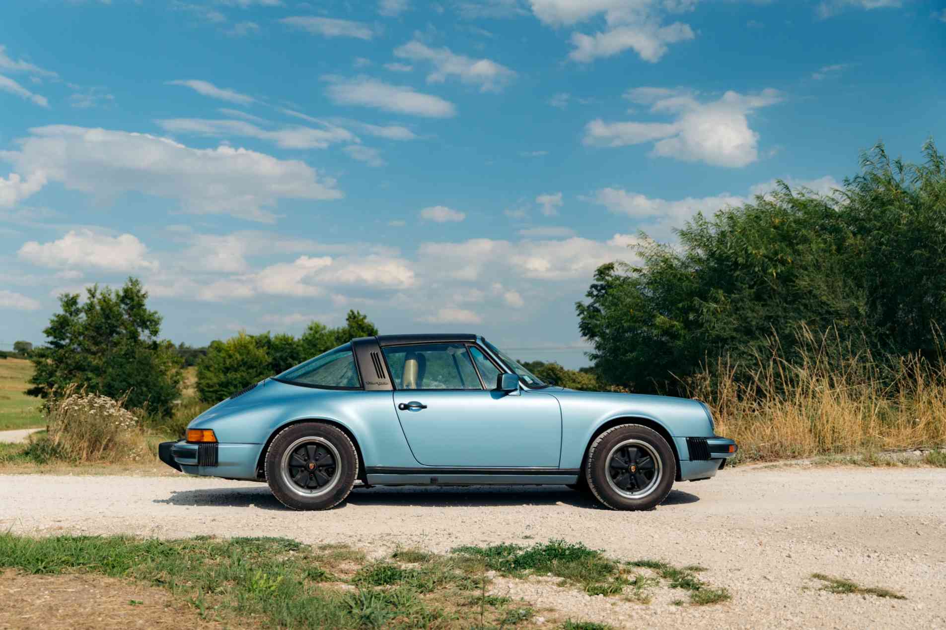 PORSCHE 911 Série G 3.2 Targa 1985