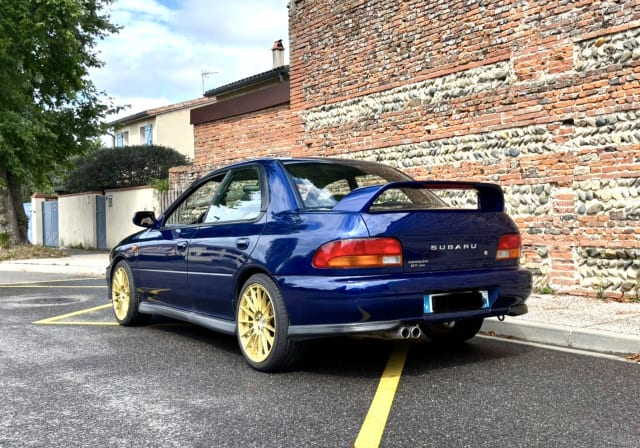 SUBARU Impreza Gt Turbo 2000 used