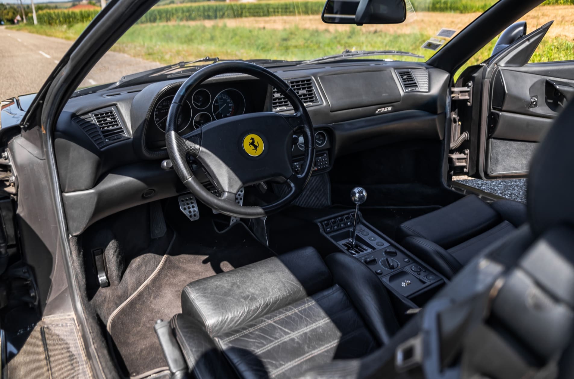 FERRARI F355 GTB 1996