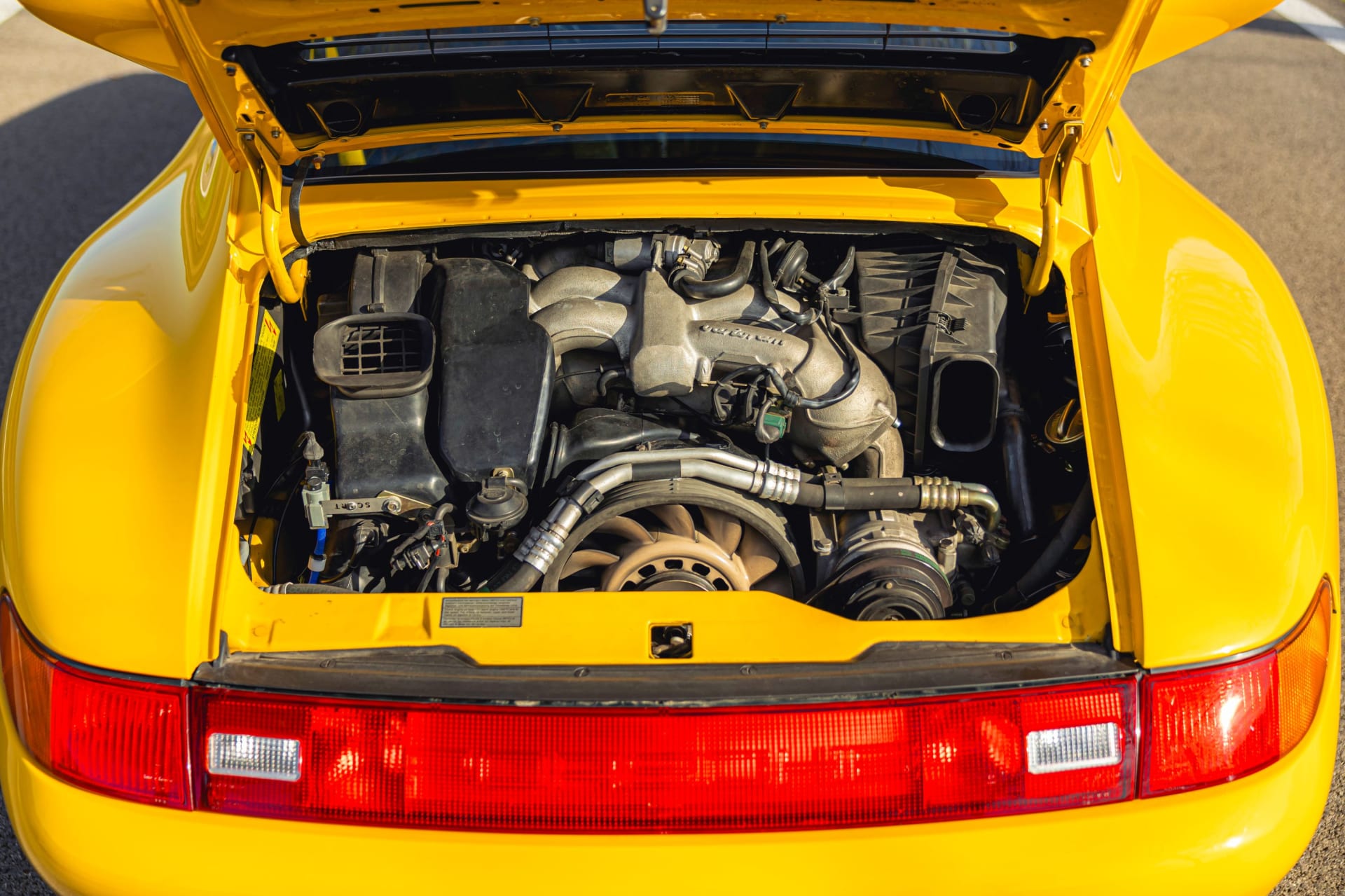 PORSCHE 911 993 Carrera Rs Touring  1995 occasion mécanique (1)