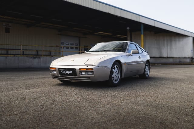 Porsche 944 Turbo