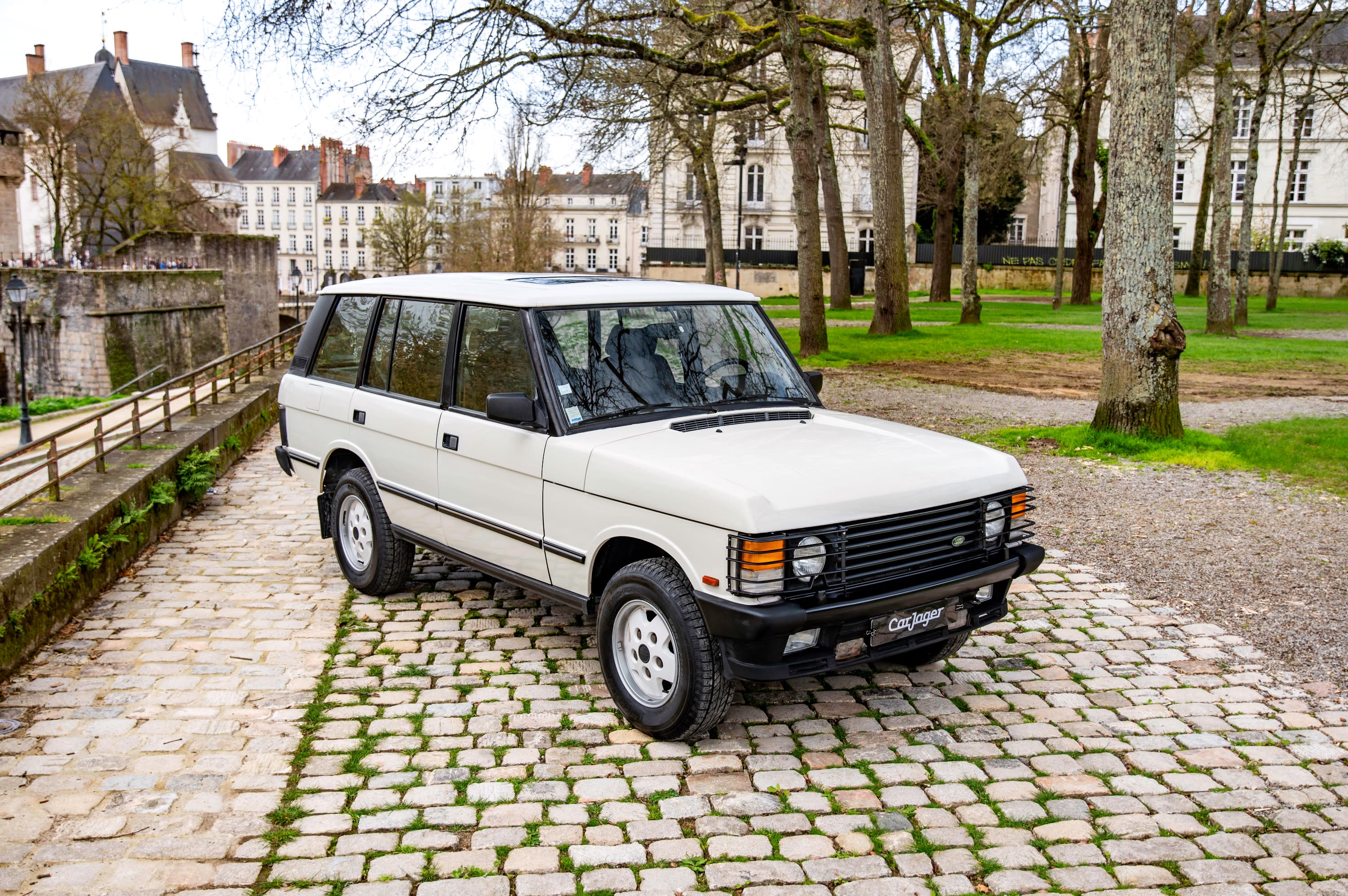LAND ROVER Range Rover 4.2 Vogue Lse 1992 occasion extérieur (2)
