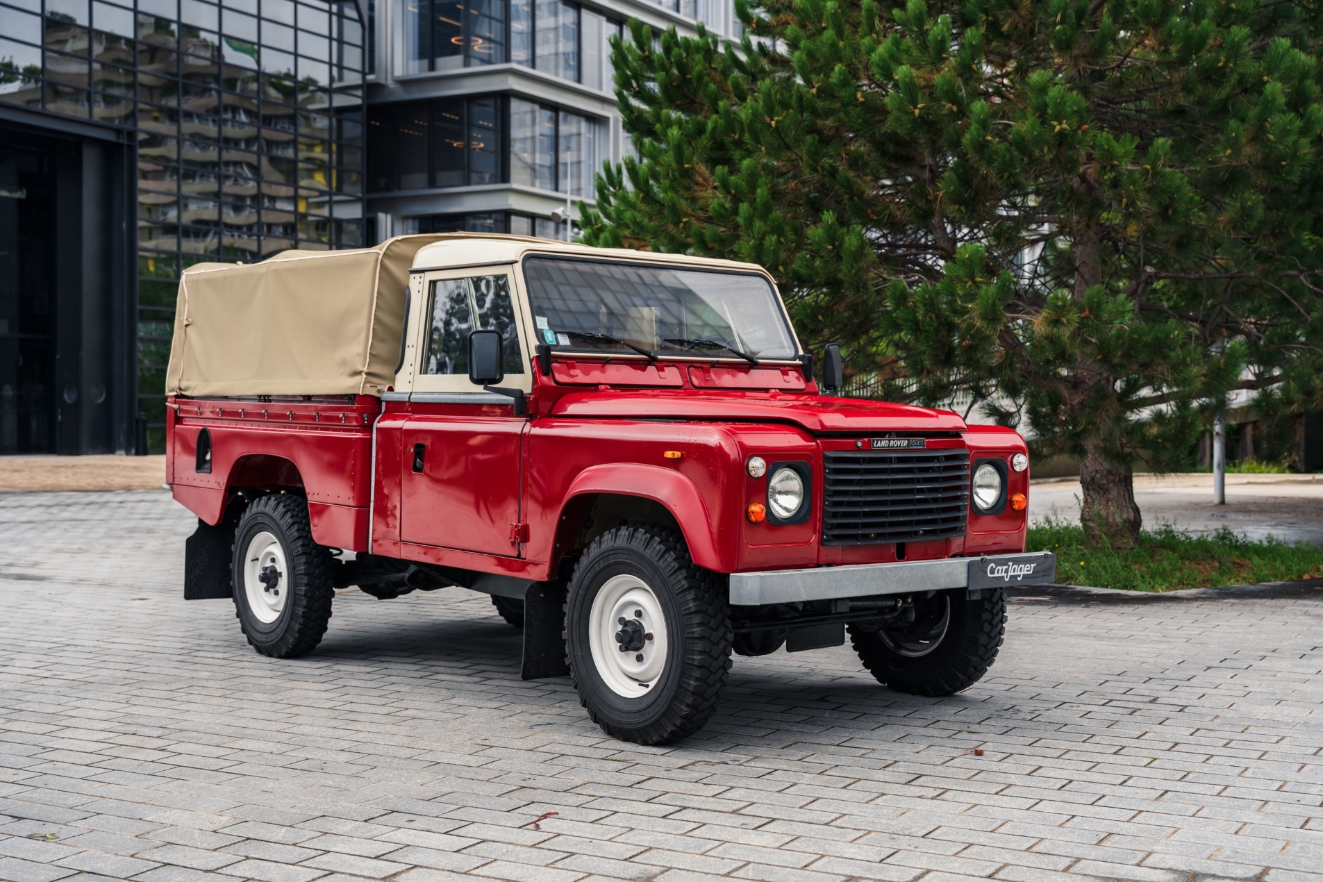 Photo LAND ROVER Defender V8 110 Pick-Up  1985