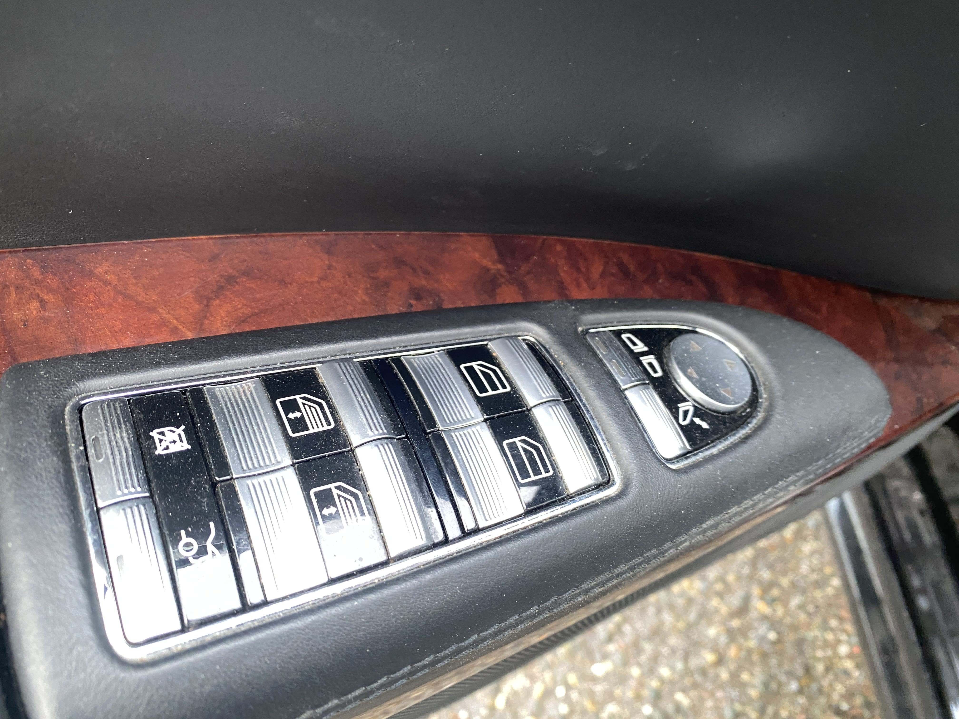 MERCEDES BENZ Classe S 600 W221 2007 occasion détails (1)