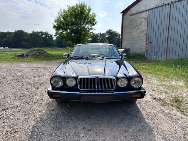Jaguar Xj12 Serie Iii He Vanden Plas