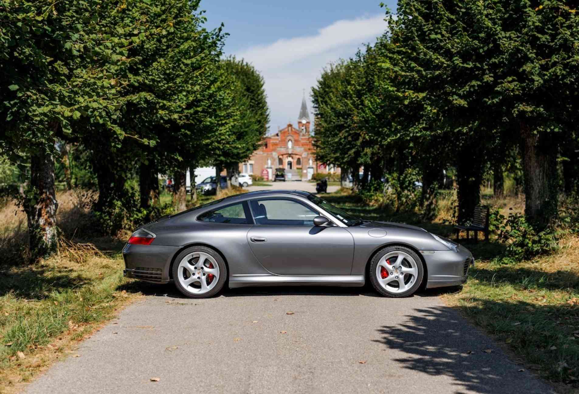 PORSCHE 911 996 carrera 4S 2002