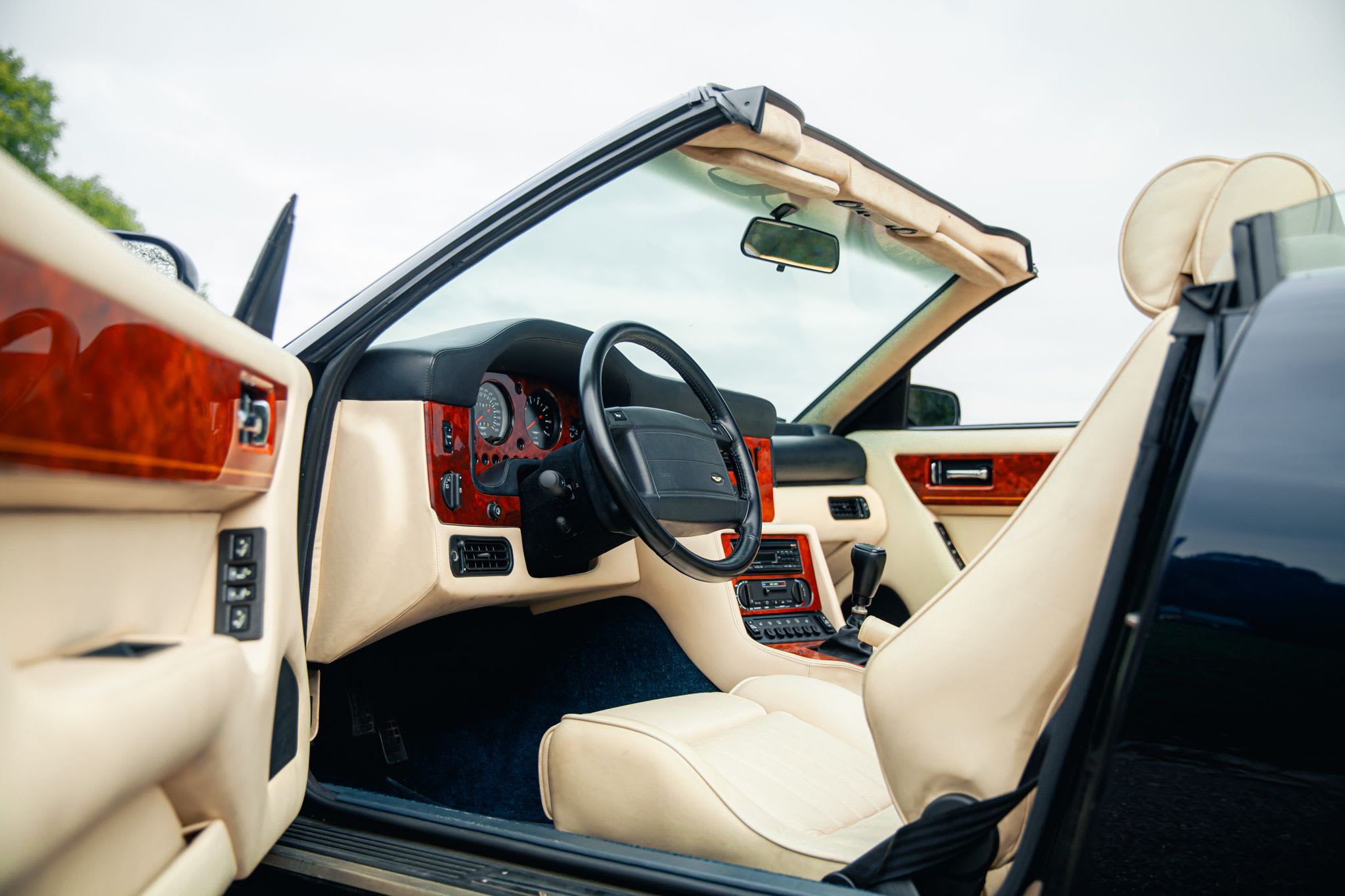 ASTON MARTIN Virage   1997 used interior (1)