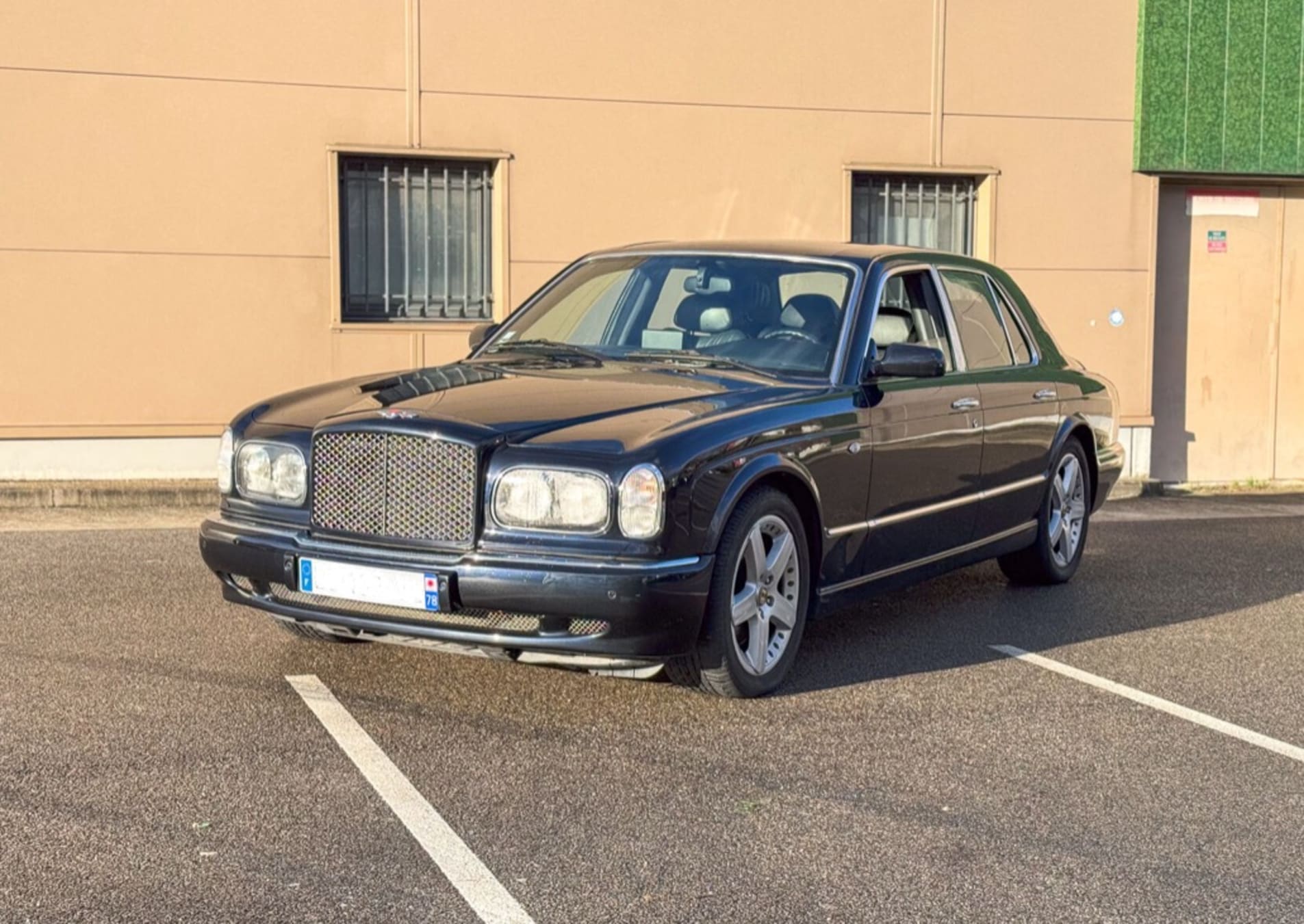 BENTLEY Arnage red label 2000