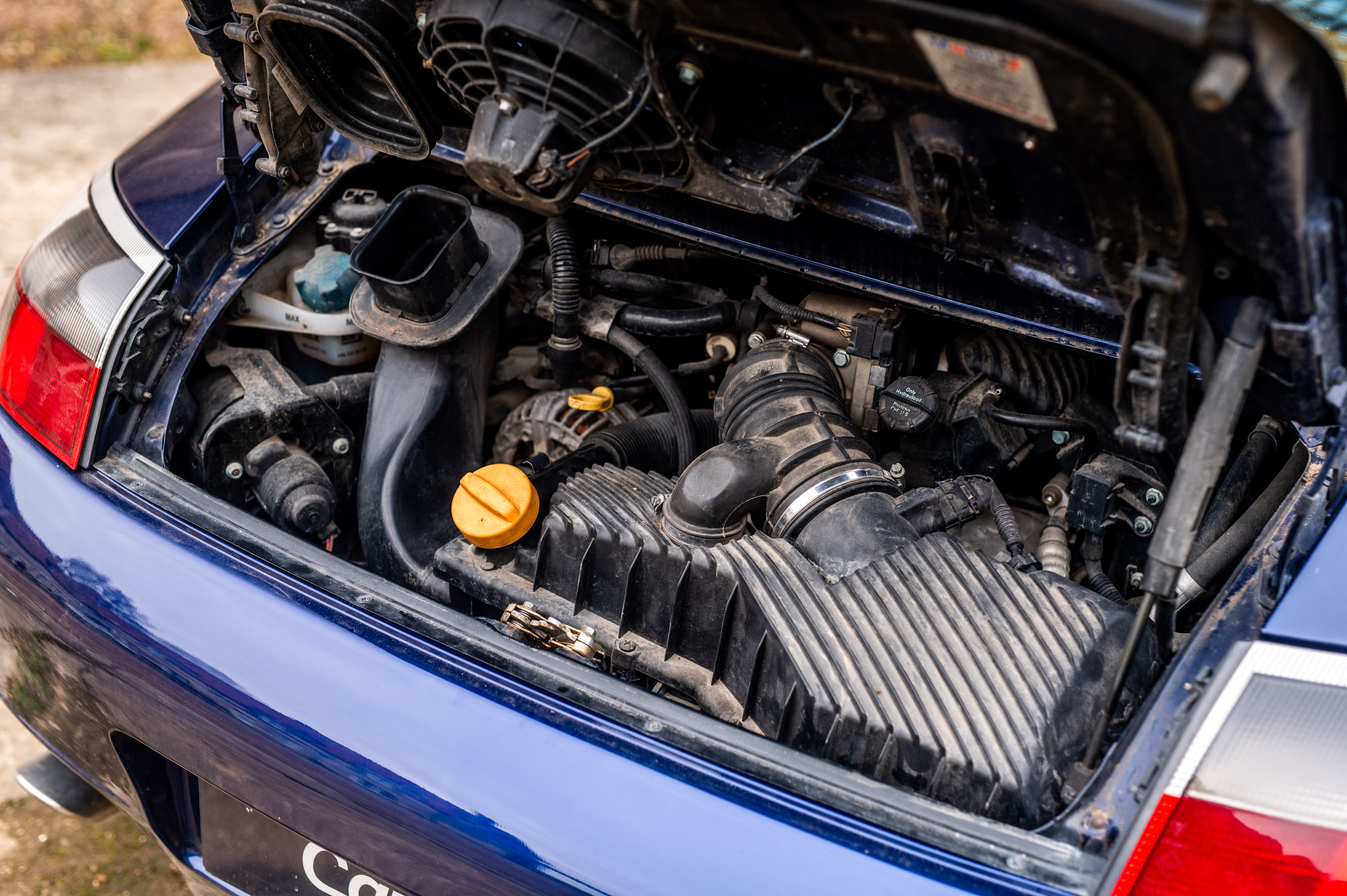 PORSCHE 911 996.1 Carrera 4 2001 occasion mécanique (1)