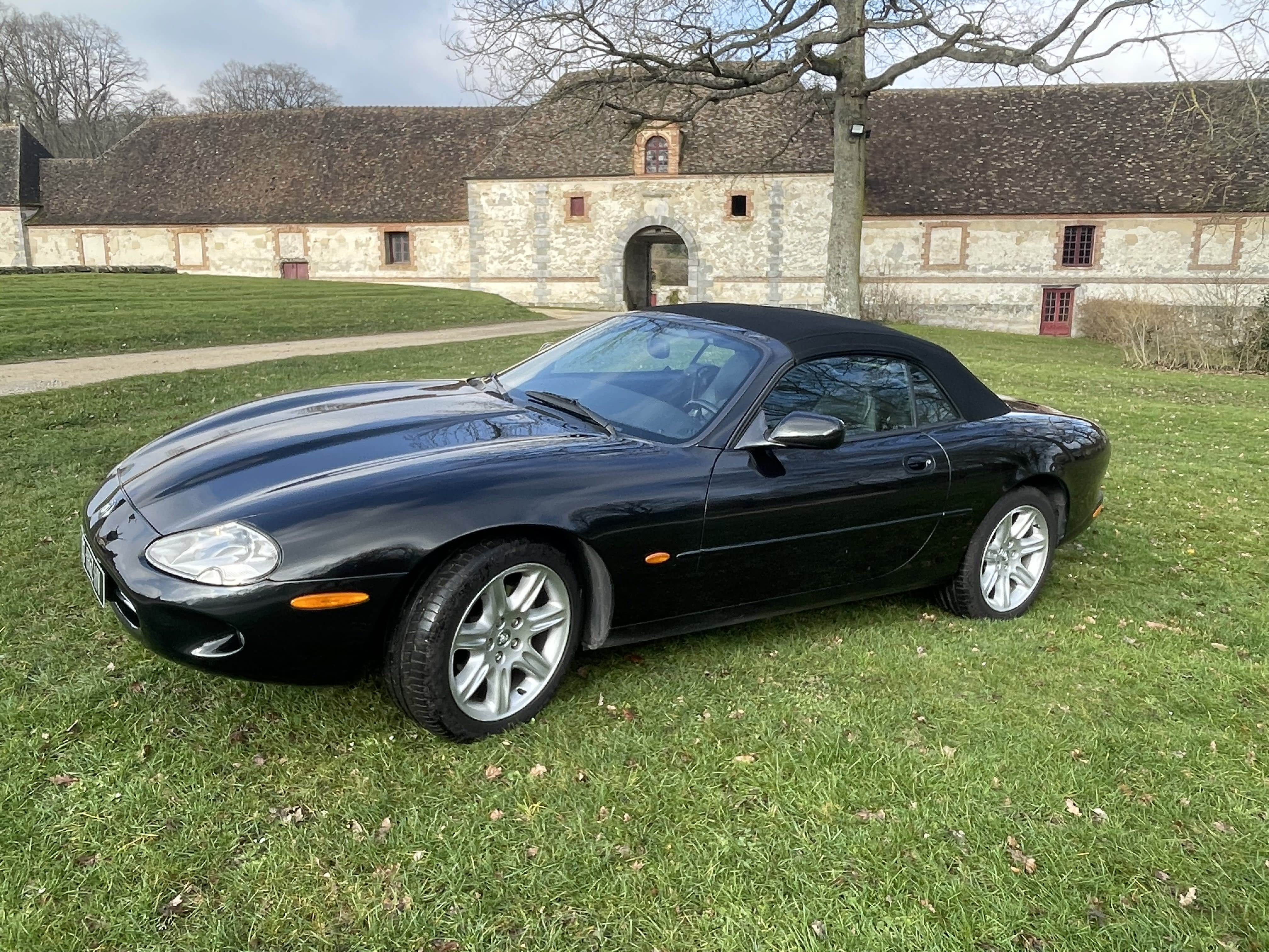 Jaguar Xk8 X100