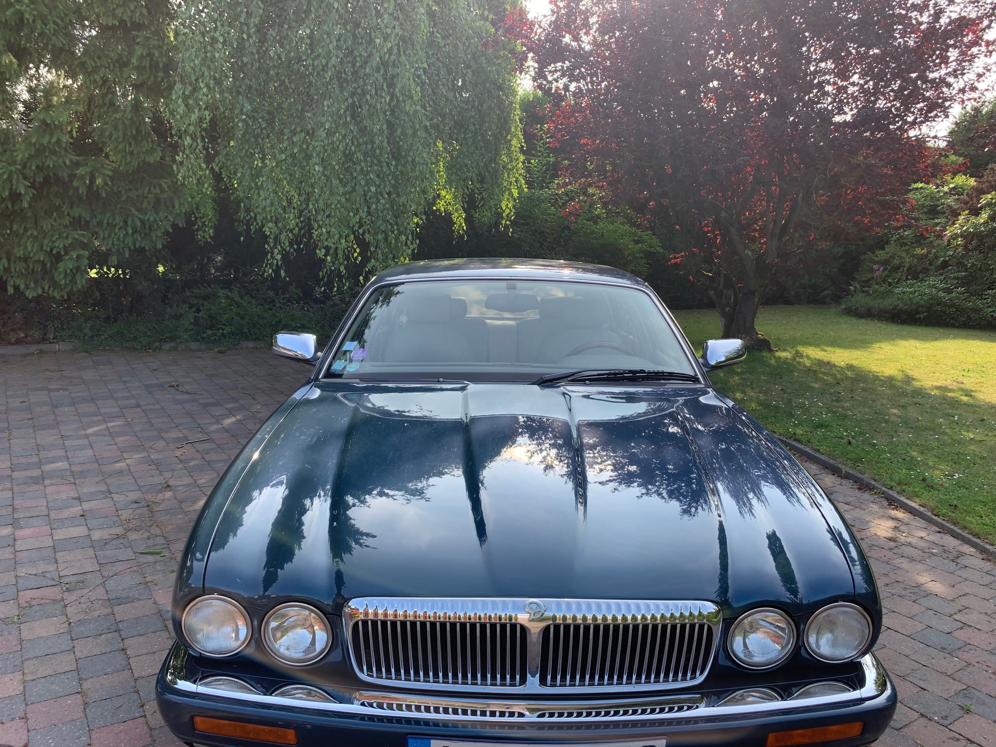 Jaguar Daimler 4.0 Xj40