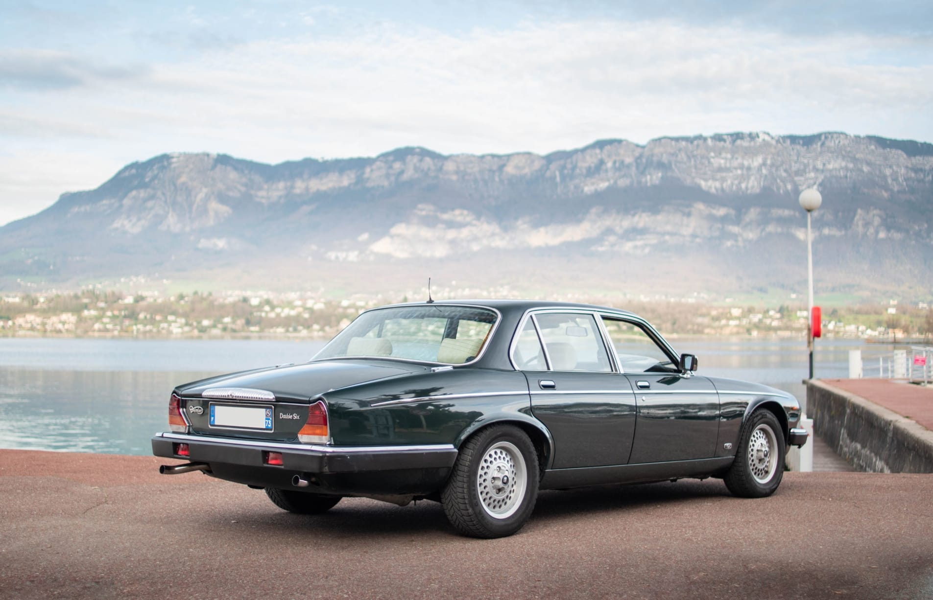JAGUAR Daimler double six HE 1986