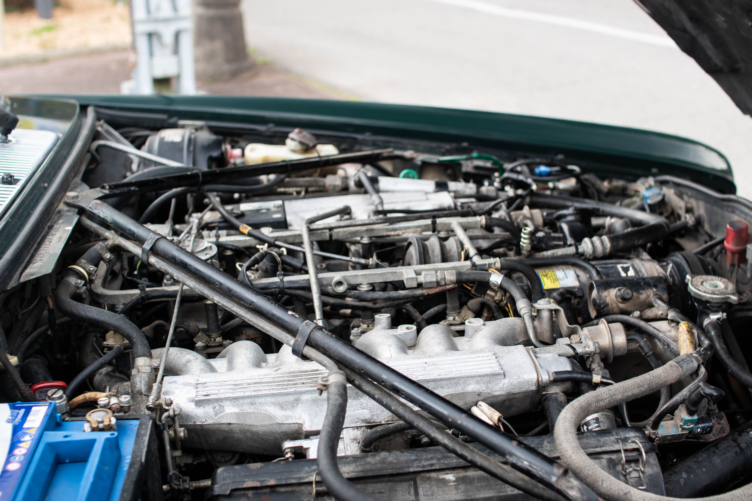 JAGUAR Double Six He 1986 used mechanical (1)