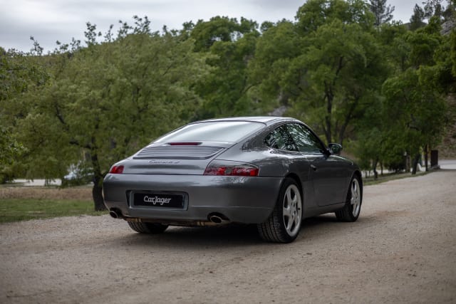 Porsche 911 996 Carrera 4 1