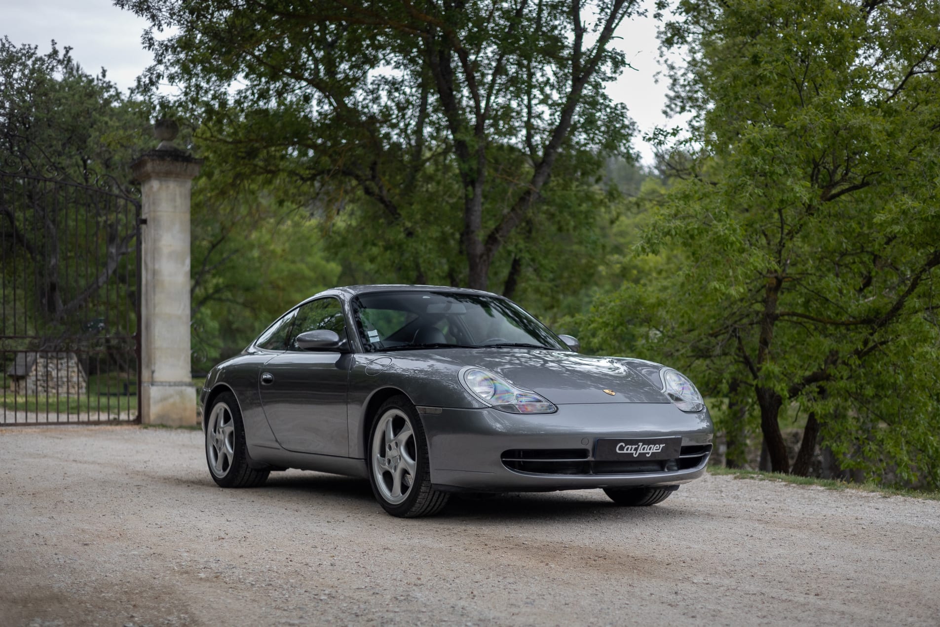 porsche 911 996 Carrera 4