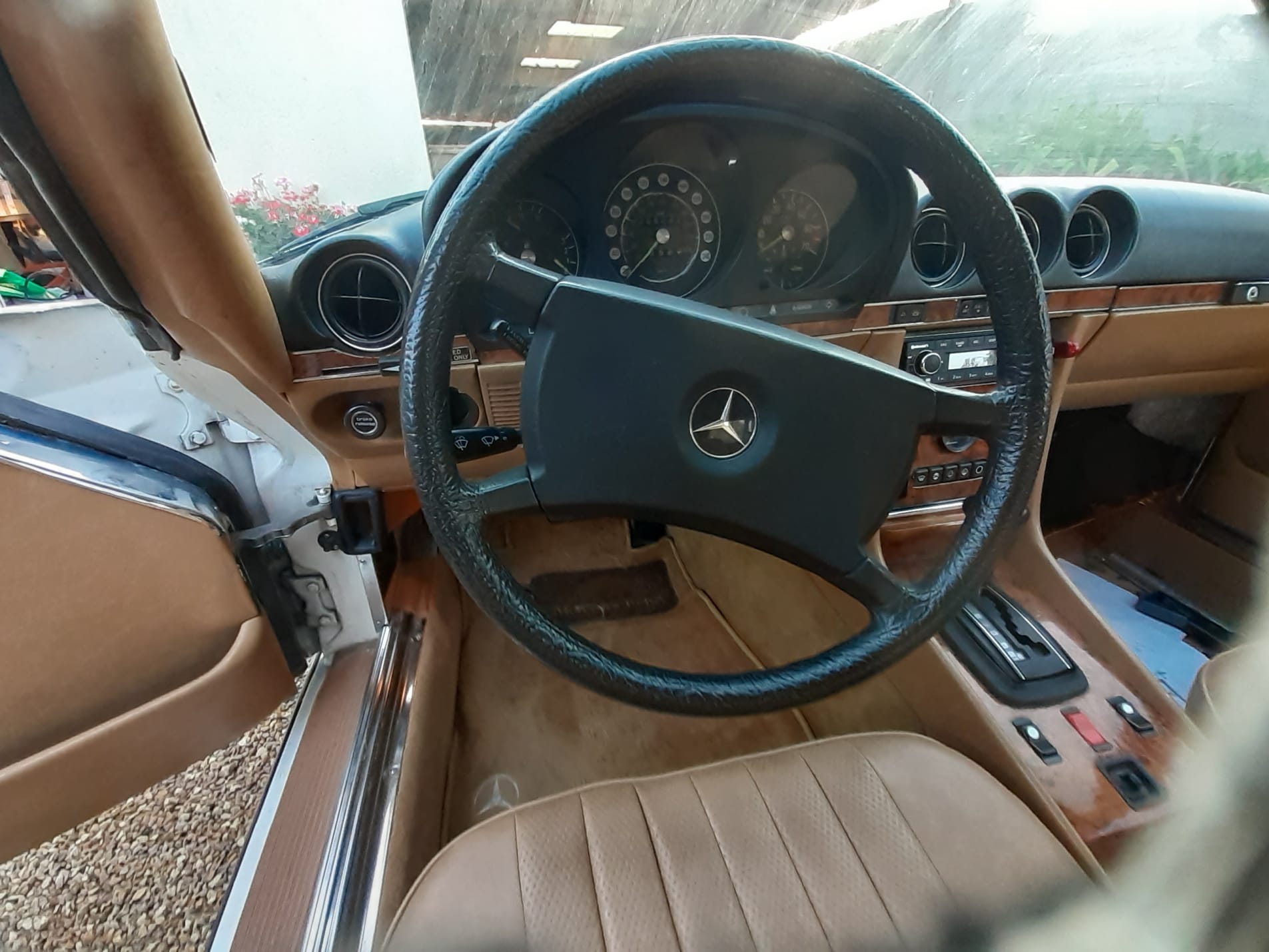 MERCEDES-BENZ 380 sl 1983