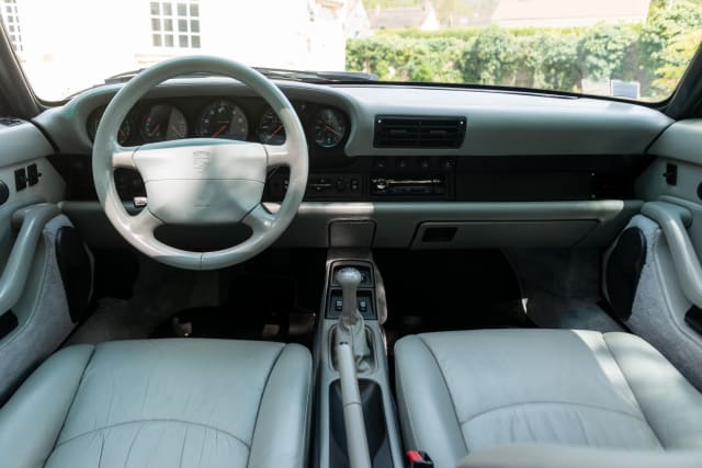 Porsche 911 993 Carrera 4s 4