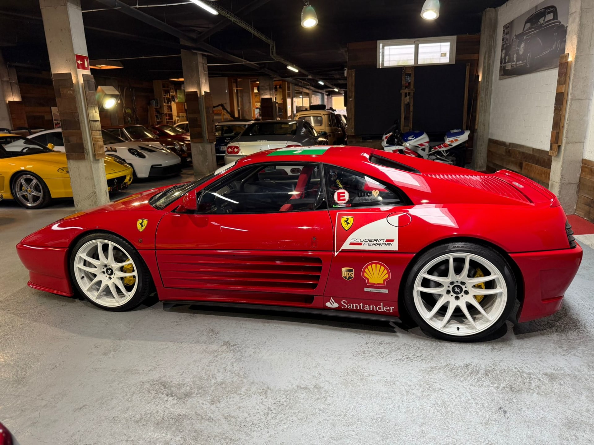 FERRARI 348 Challenge 1993 occasion extérieur (2)