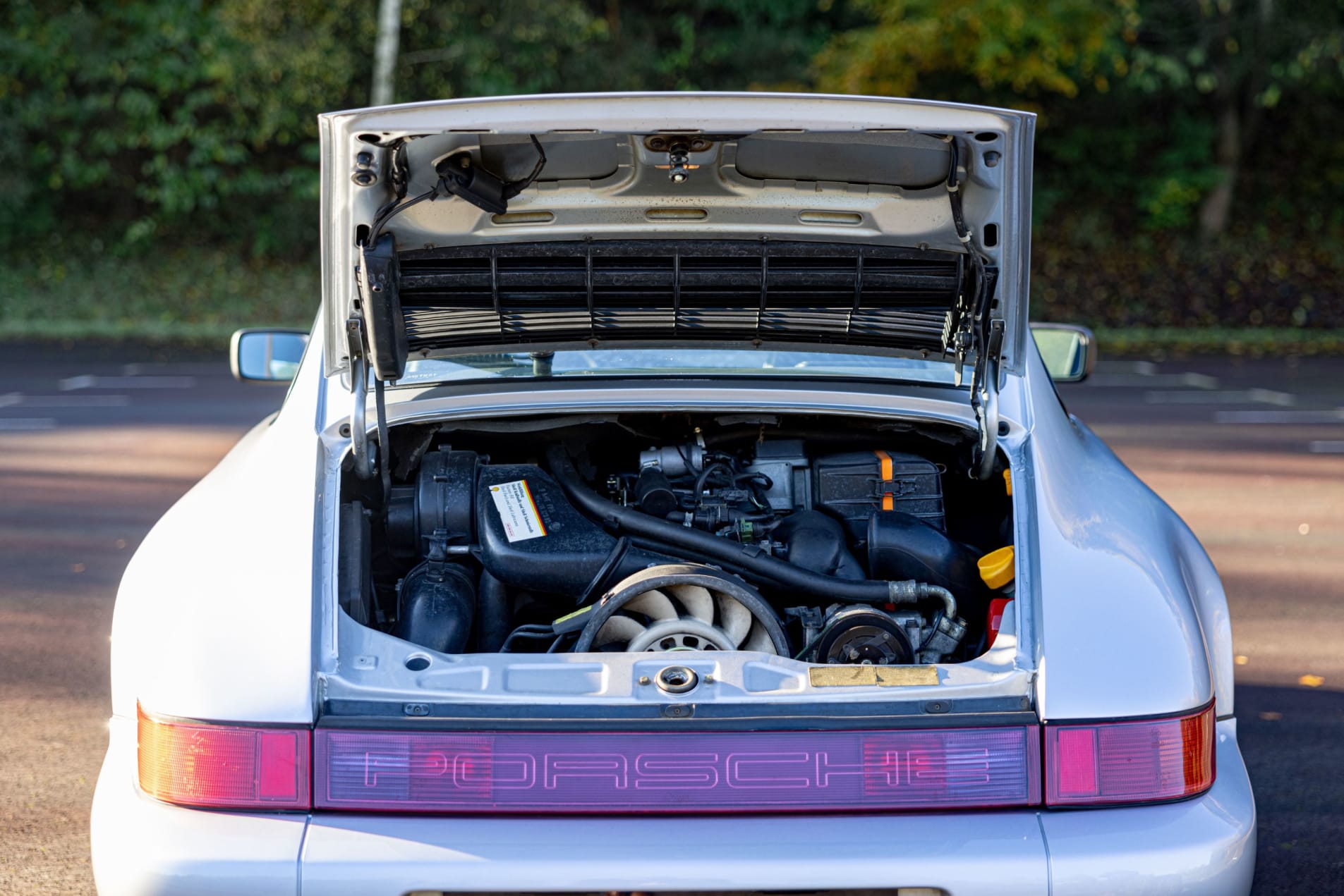 PORSCHE 911 964 carrera 4 1990