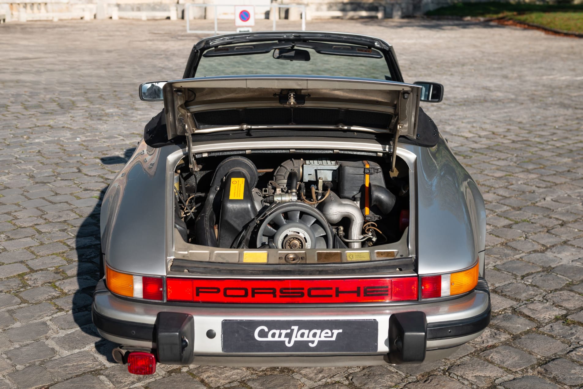 PORSCHE 911 série g 3.2 carrera cabriolet 1984
