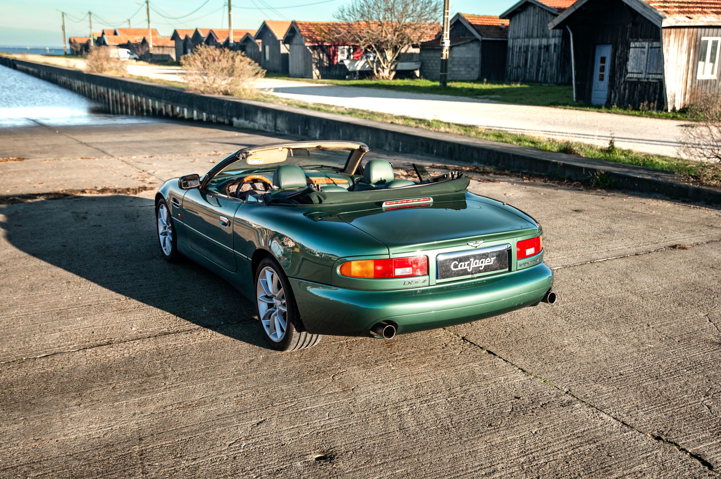 ASTON MARTIN Db7 Vantage V12 Volante 2000 occasion extérieur (2)