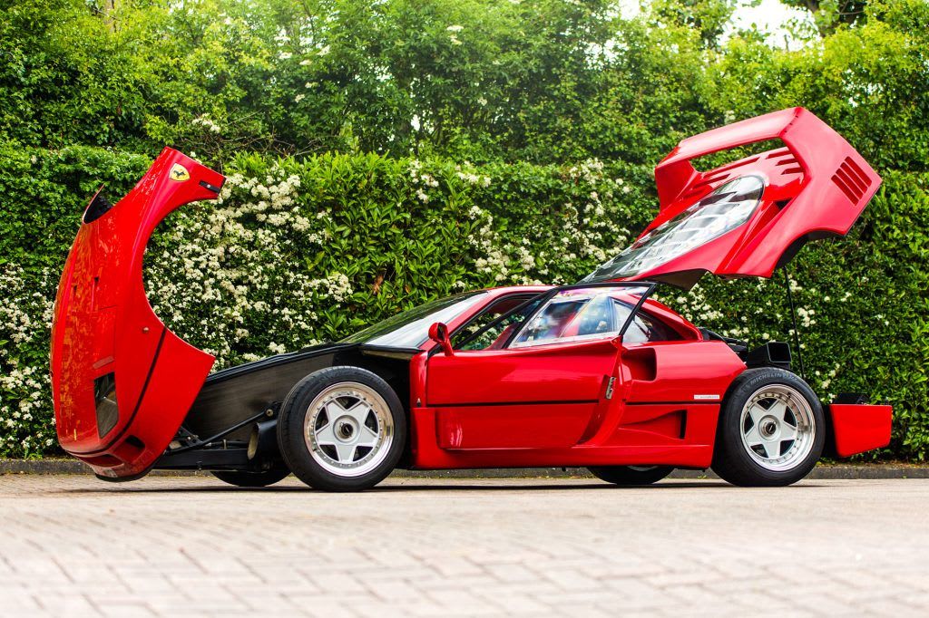 FERRARI F40 1989 used mechanical (1)
