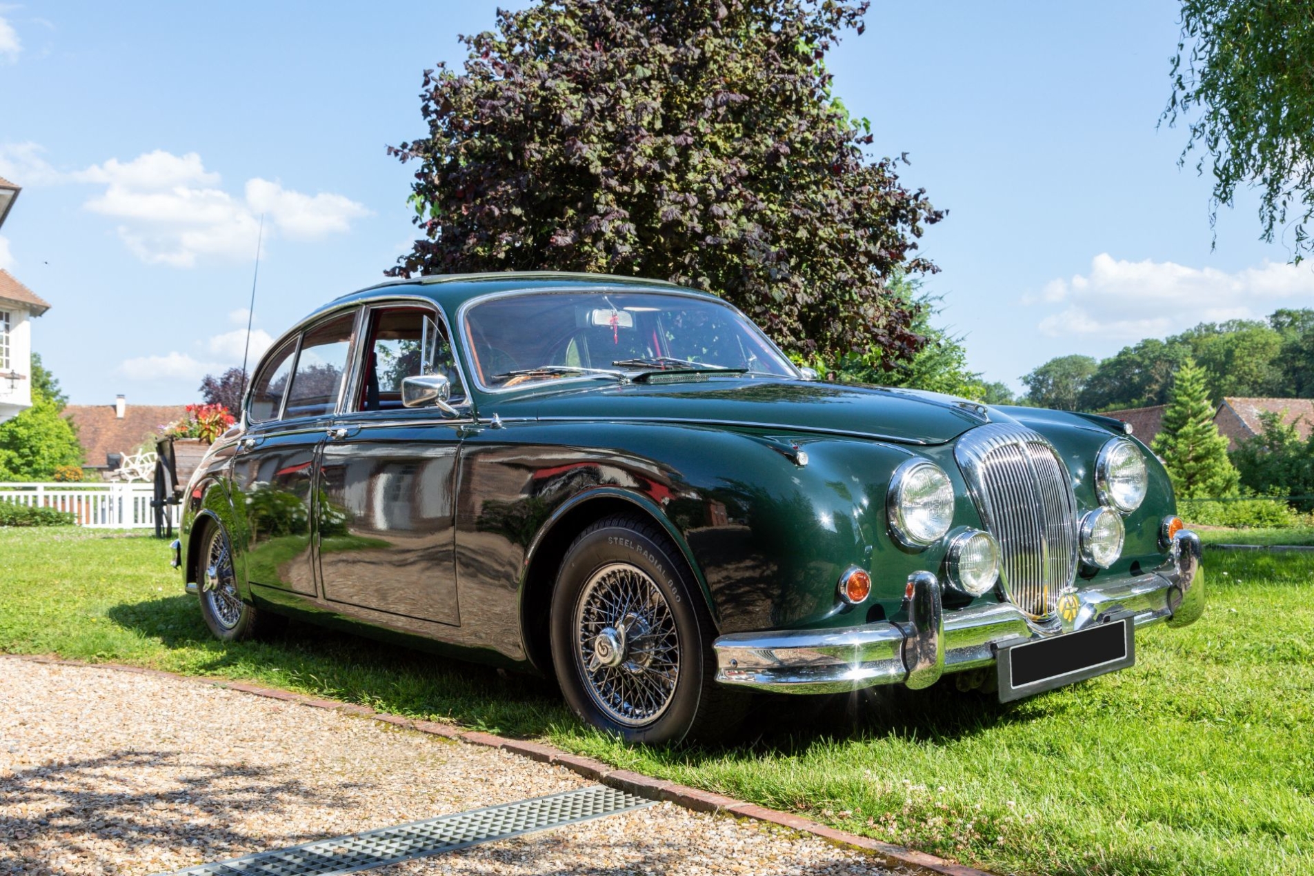Photo JAGUAR DAIMLER Daimler v8-250 berline 1967
