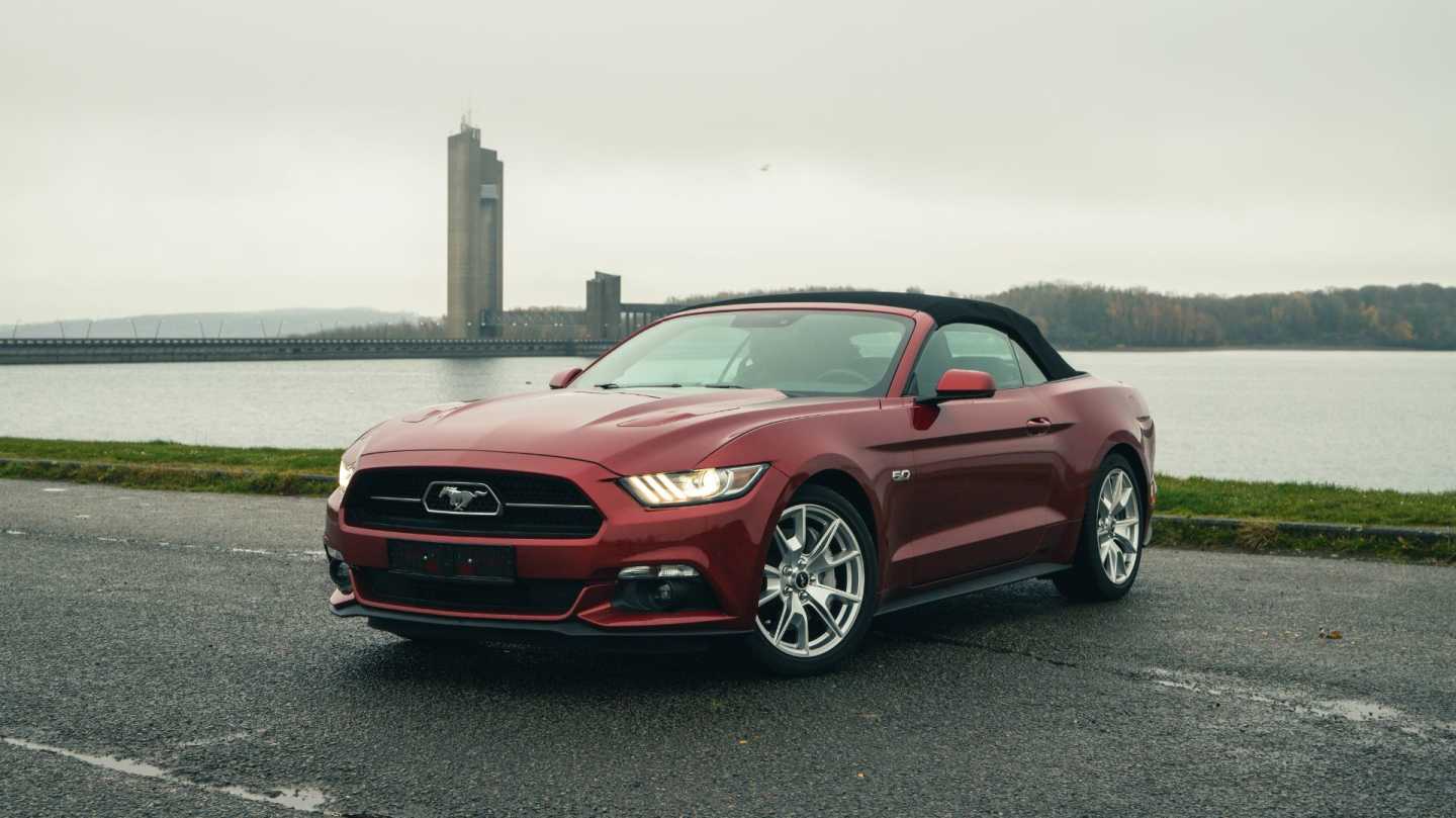 FORD Mustang 50 th Anniversary
