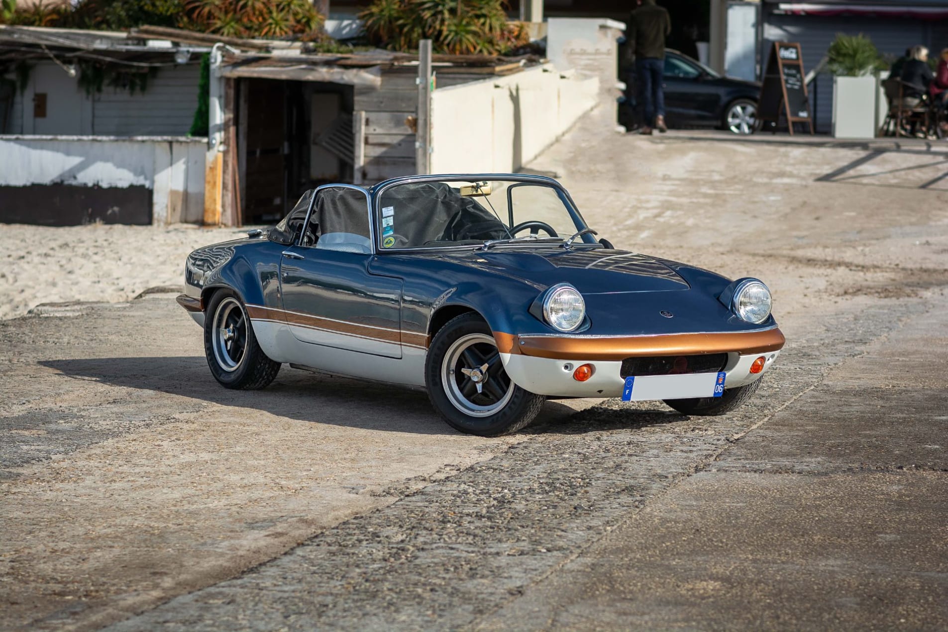 lotus elan