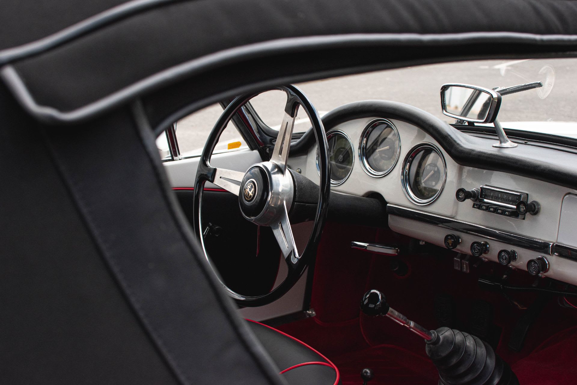 ALFA ROMEO Giulia 1600 Spider 1963 occasion mécanique (1)