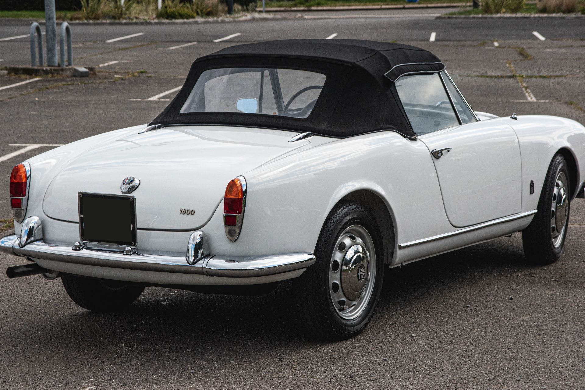 Alfa Romeo Giulia 1600 Spider