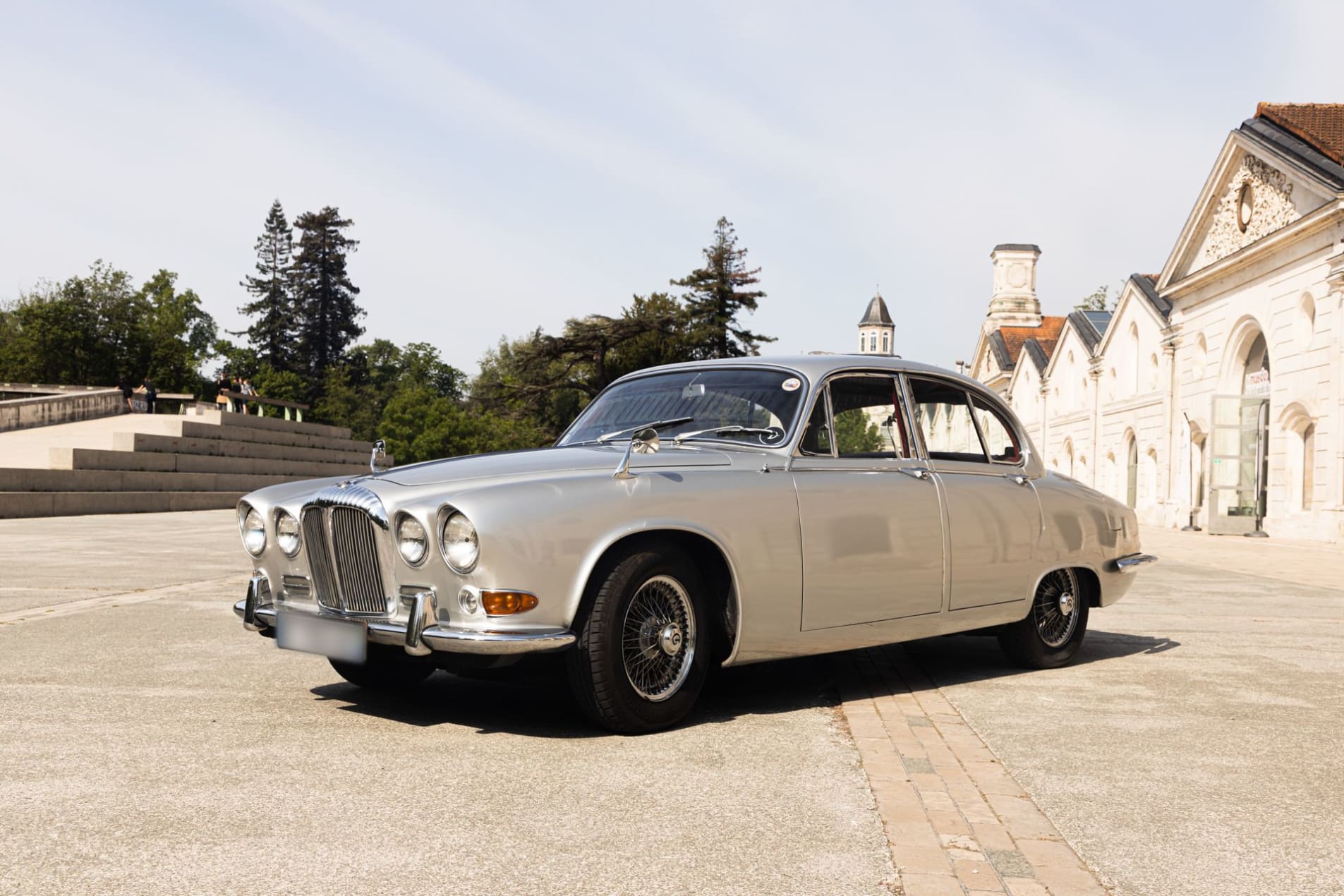 daimler sovereign 420