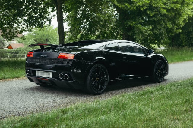 Lamborghini Gallardo Lp 560-4 3