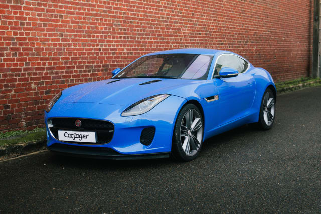 Jaguar F-type R Dynamic