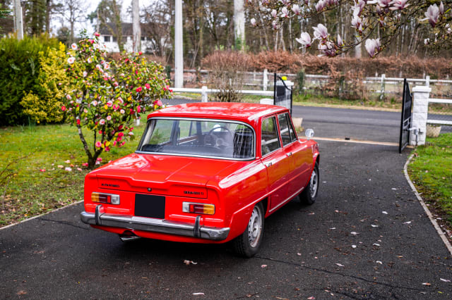 Alfa Romeo Giulia 1300 Ti