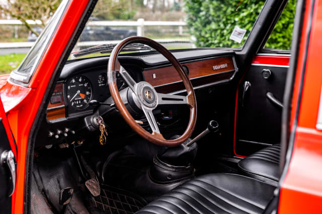 Alfa Romeo Giulia 1300 Ti