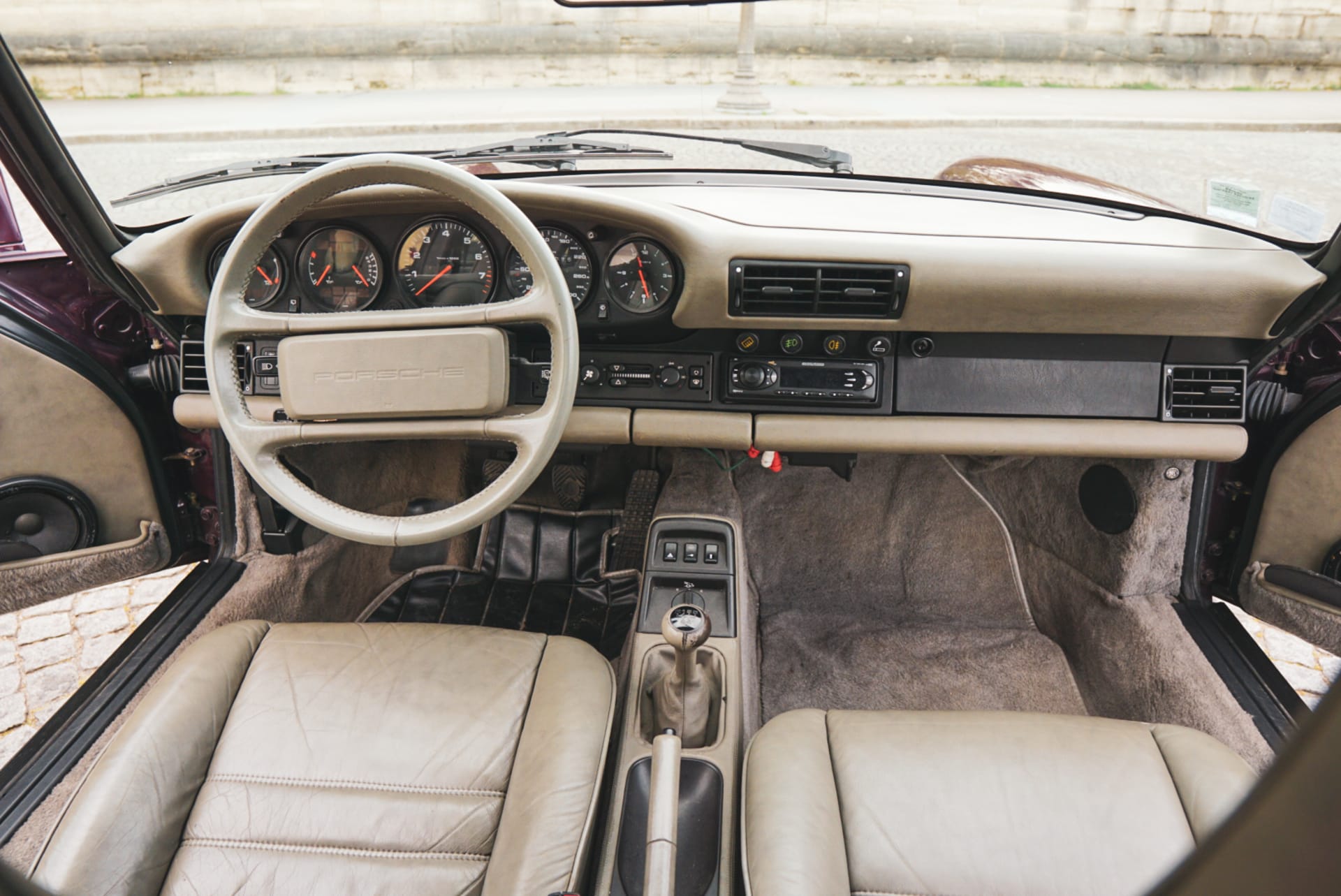 PORSCHE 911 964 Carrera 2 1990 occasion mécanique (1)
