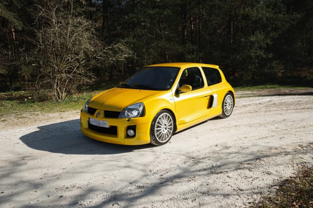 Renault Clio V6 Phase 2 V6 24s 2
