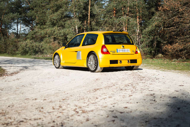 RENAULT Clio V6 V6 24s 2005 occasion