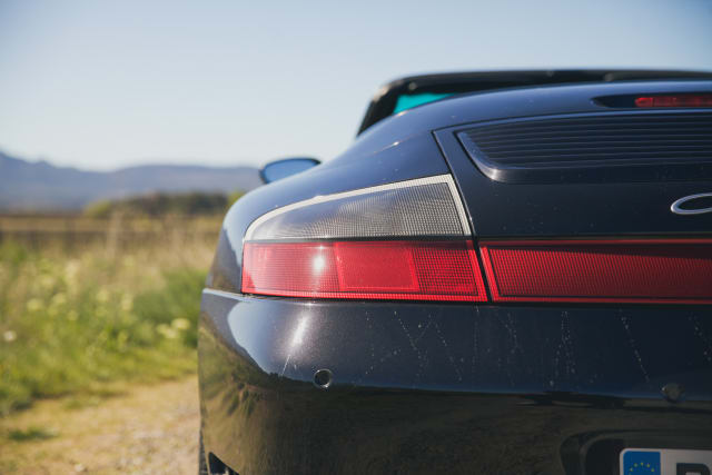 Porsche 996 Carrera 4 S Cabriolet 3